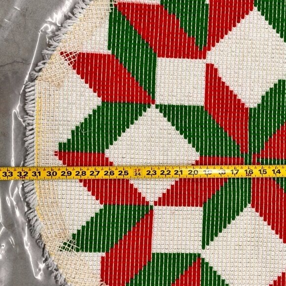 Geometric Star Tree Skirt Latch Hook Rug VTG Hook Yarn Rug Tree Skirt - Picture 8 of 11